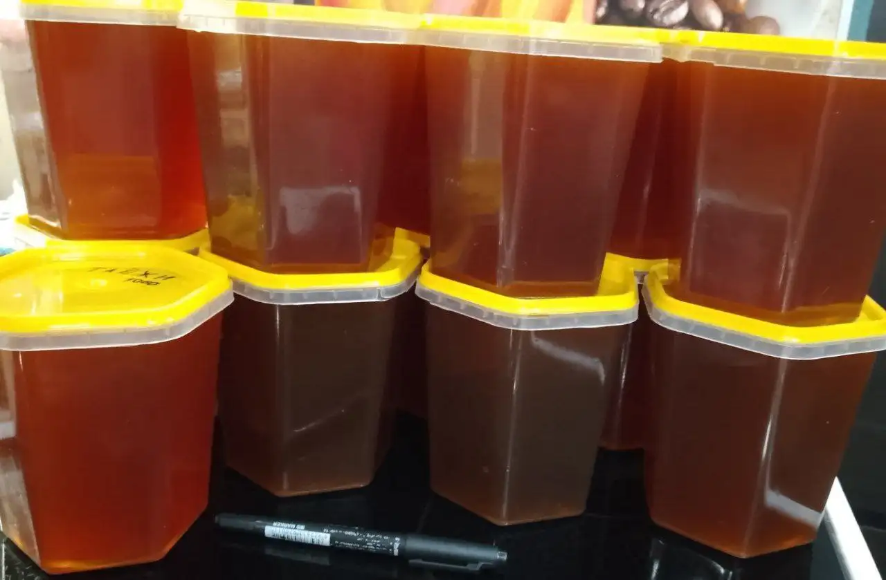 Натуральный мёд различных сортов в наличии - Продукты питания (Барахолка) в Тюмень