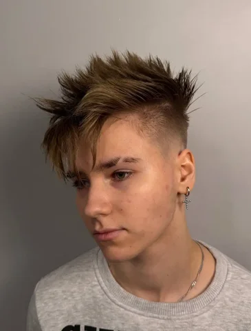 Бесплатные услуги барбершопа на 4,5,6 марта - Услуги в Тюмень