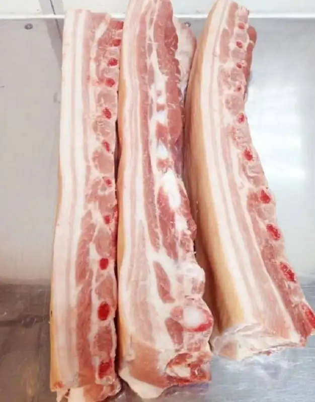 Мясо молодой свинины: ребра на шкуре - Продукты питания (Барахолка) в Тюмень