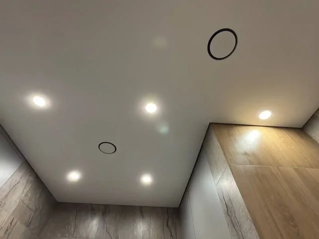 Натяжные потолки под ключ в Тюмени - Уход за территорией в Тюмень