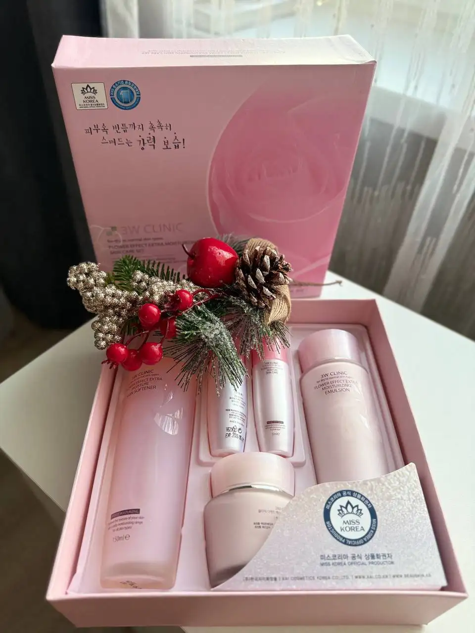 Набор увлажняющей косметики 3W Clinic Flower Effect - Косметика (Красота и здоровье) в Тюмень