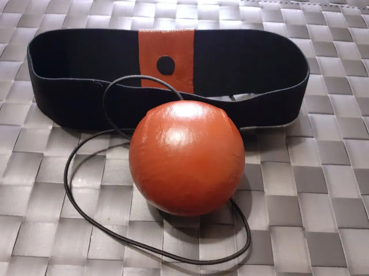 Тренажёр 'Боксёр снайпер' для отработки ударов - Спорт и фитнес (Хобби и отдых) в Тюмень