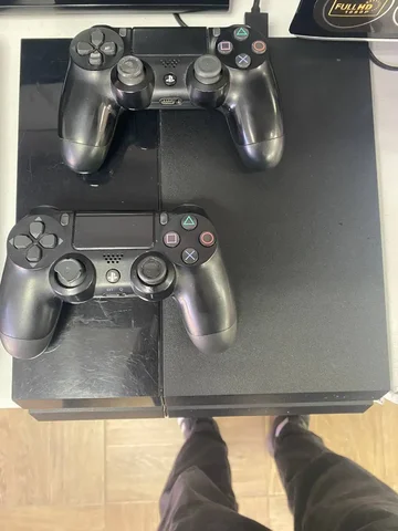 Игровые геймпады с консолью 500ГБ - Телефоны в Тюмень