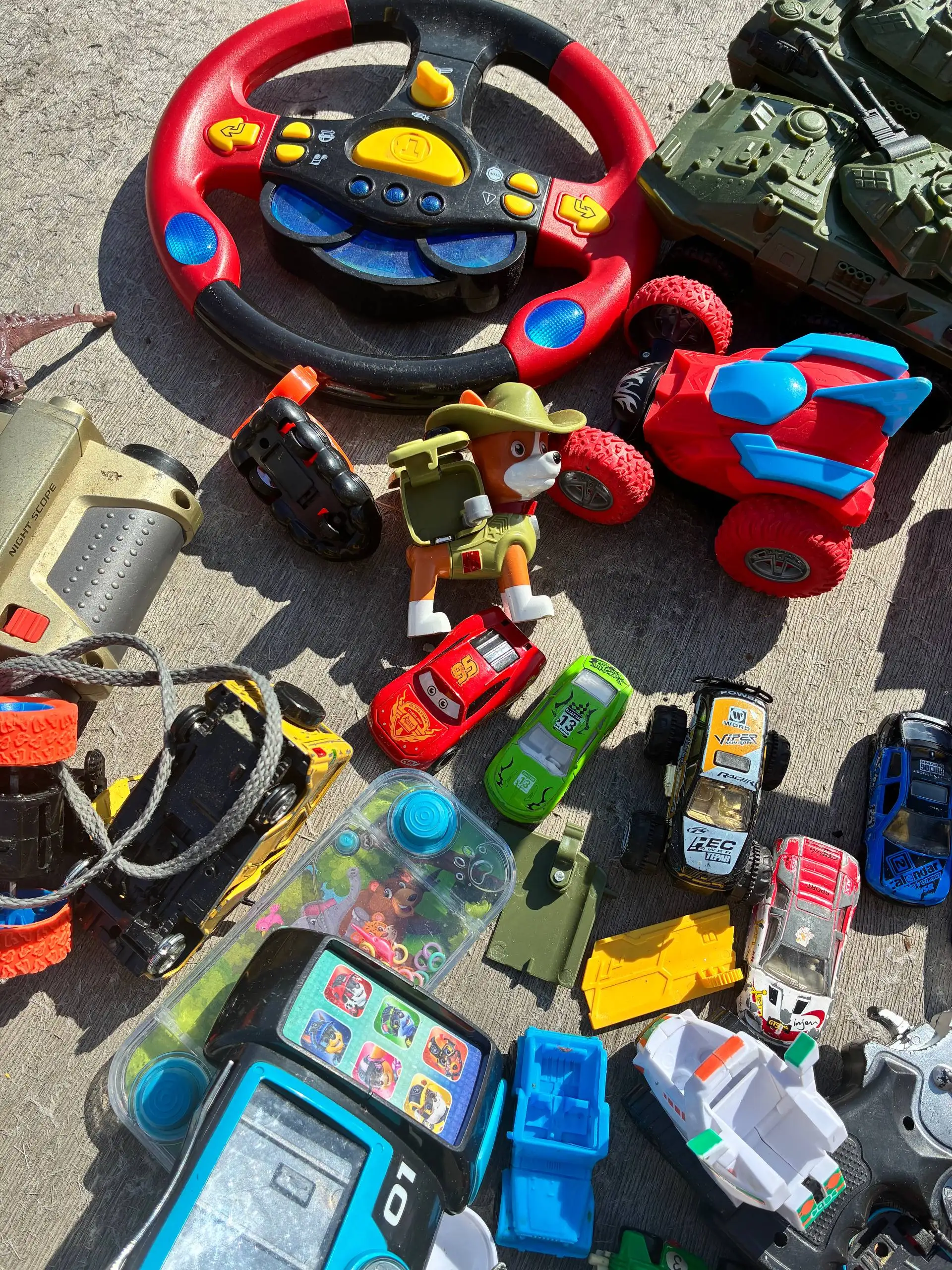 Объявление из Тюмени - Барахолка в Тюмень