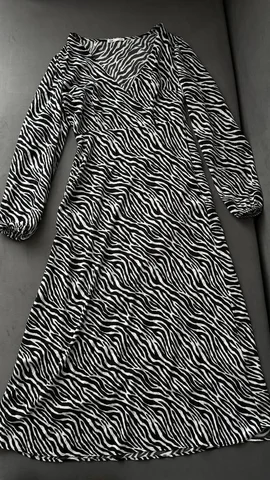 Новое платье Sinsay с принтом «зебра» - Нижнее белье в Тюмень
