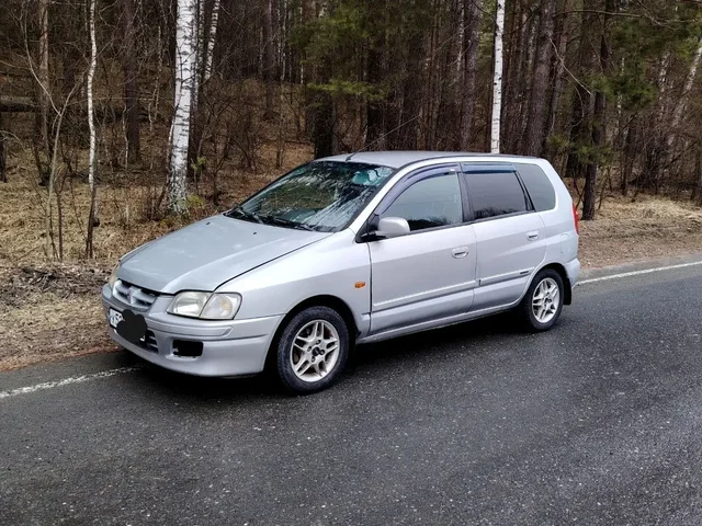 Продам Mitsubishi Space Star 2001 - Легковой автомобиль в Тюмень