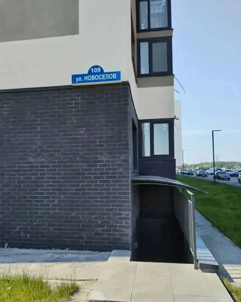 Продажа кладового помещения 3.4 кв.м - Недвижимость в Тюмень