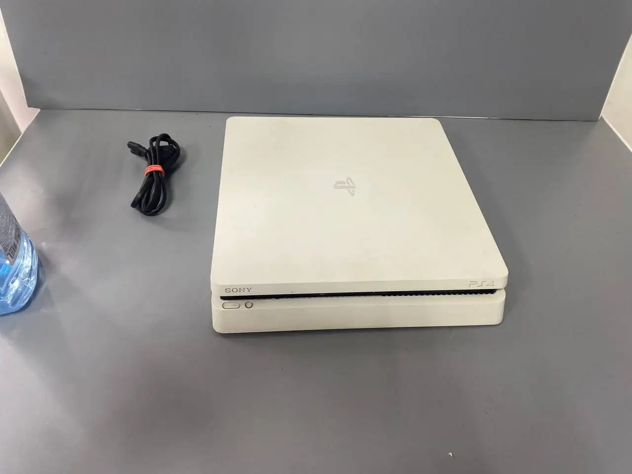 PlayStation 4 - Приставки и игры (Электроника) в Тюмень