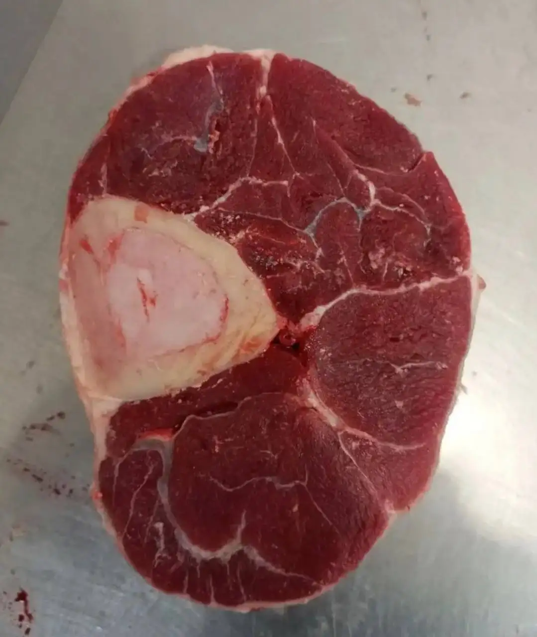 Свежая телятина на кости - Продукты питания (Для дома и дачи) в Тюмень