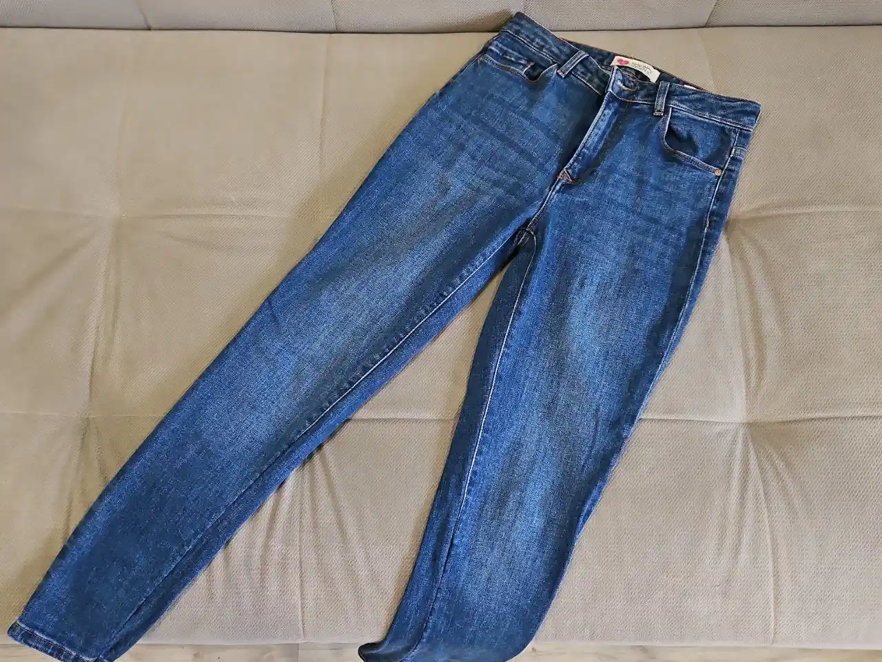 Джинсы женские - частное объявление в Тюмень