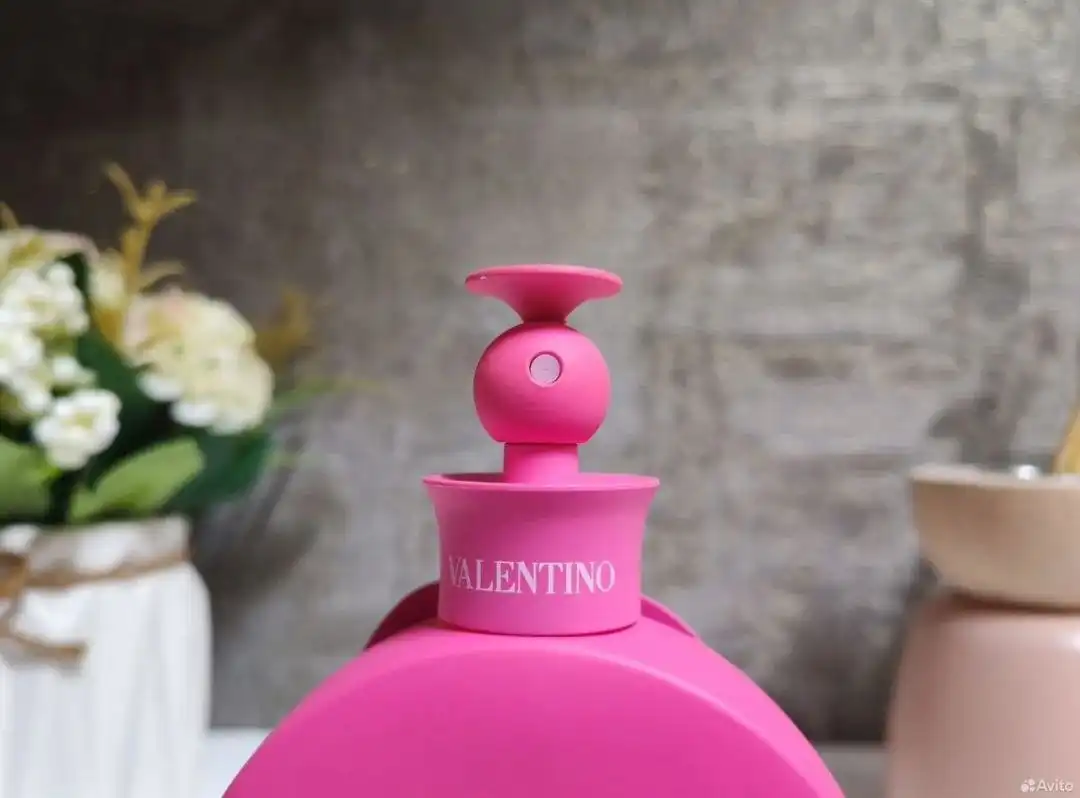 Парфюмерная вода Valentino Valentina Pink