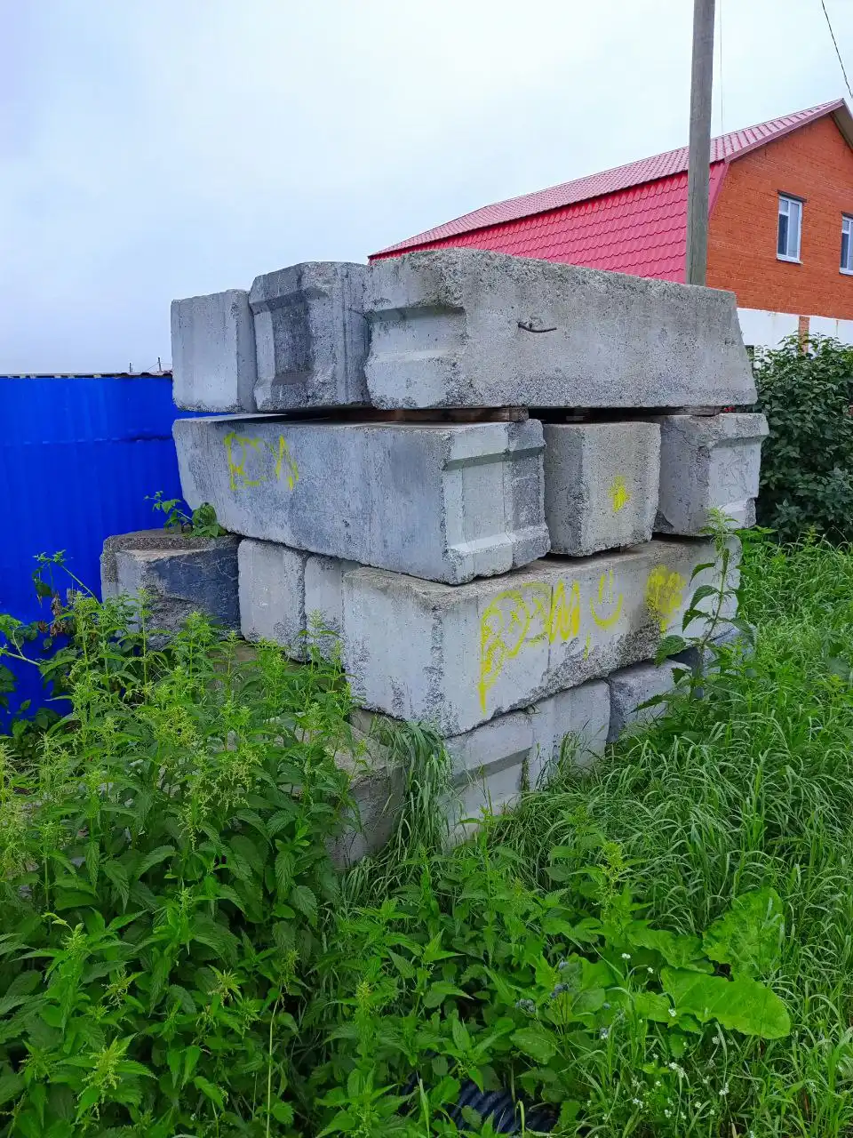 Продажа бетонных блоков ФБС