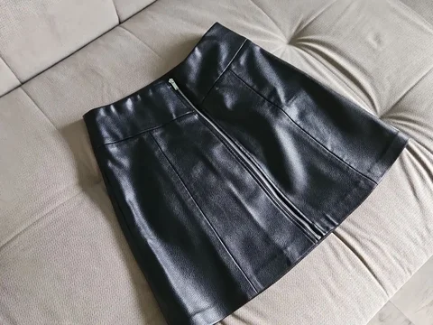 Кожаная юбка размер S - частное объявление в Тюмень