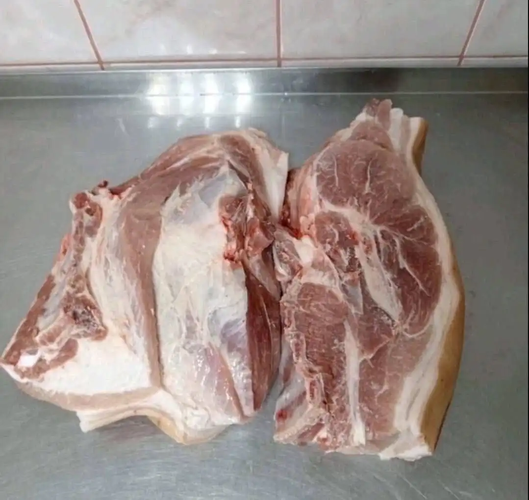 Свиная лопатка на кости с доставкой по Тюмени