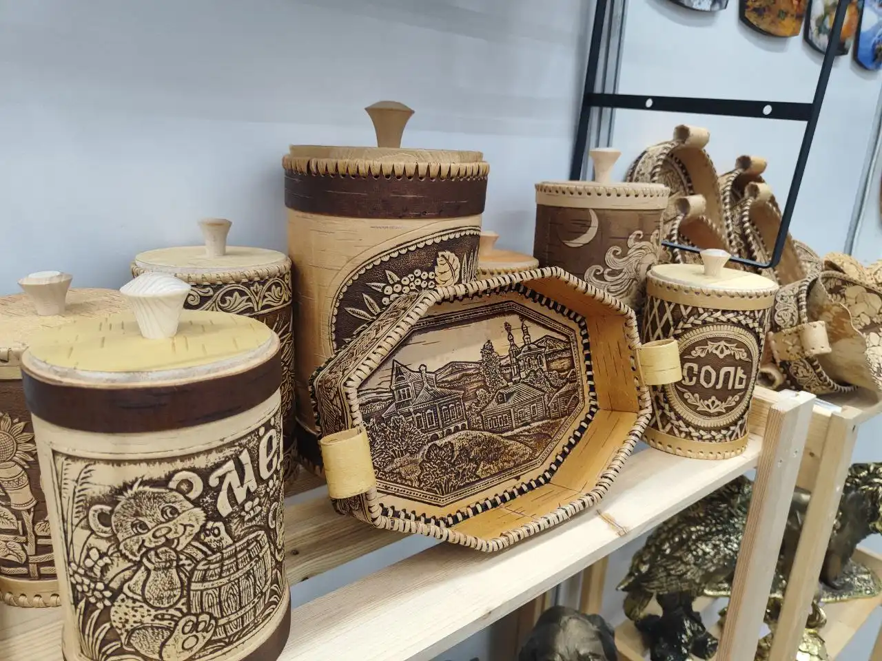 Тюменская ярмарка с бутиком на Севастопольской