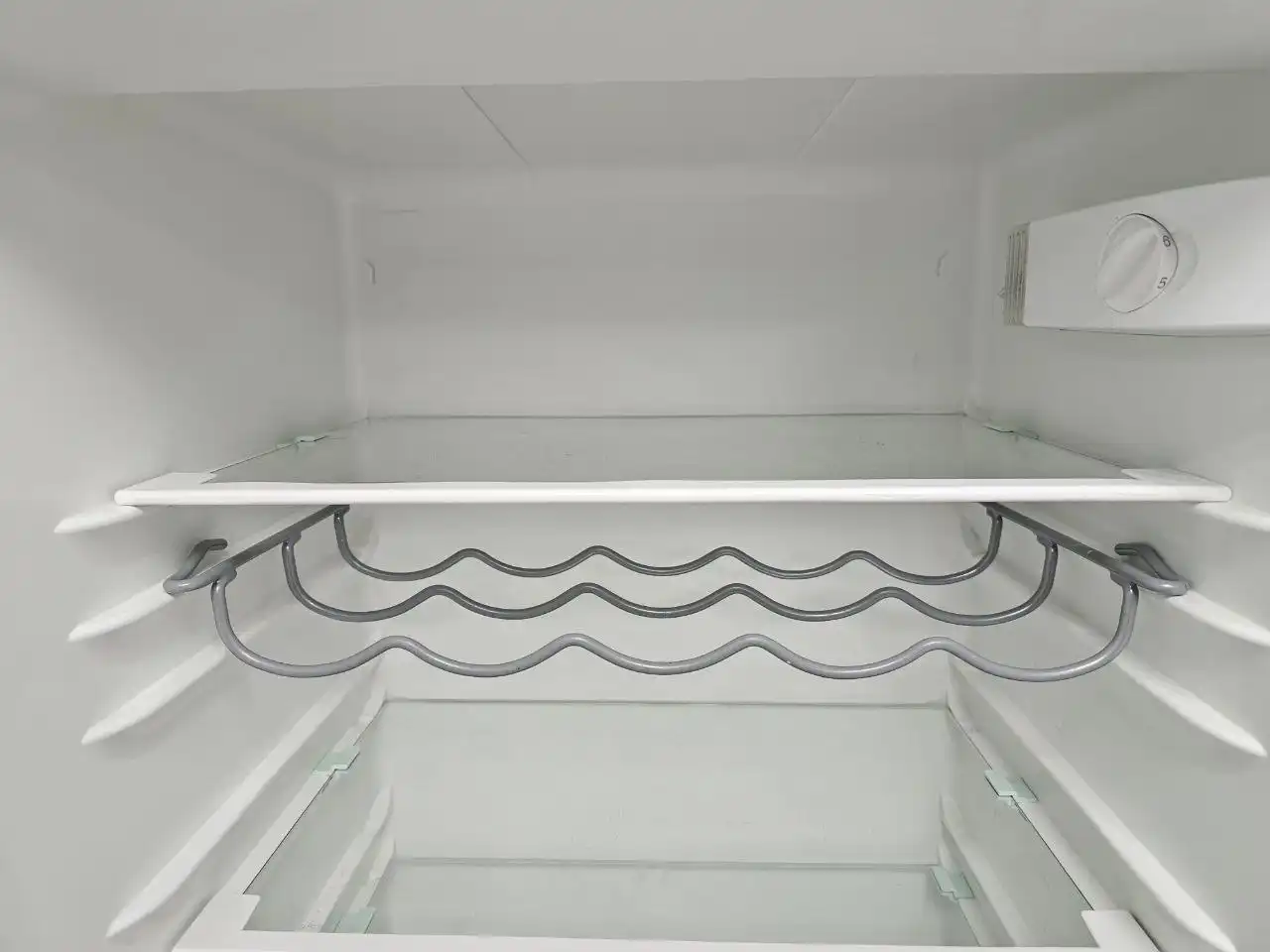 Холодильник Electrolux высотой 185 см