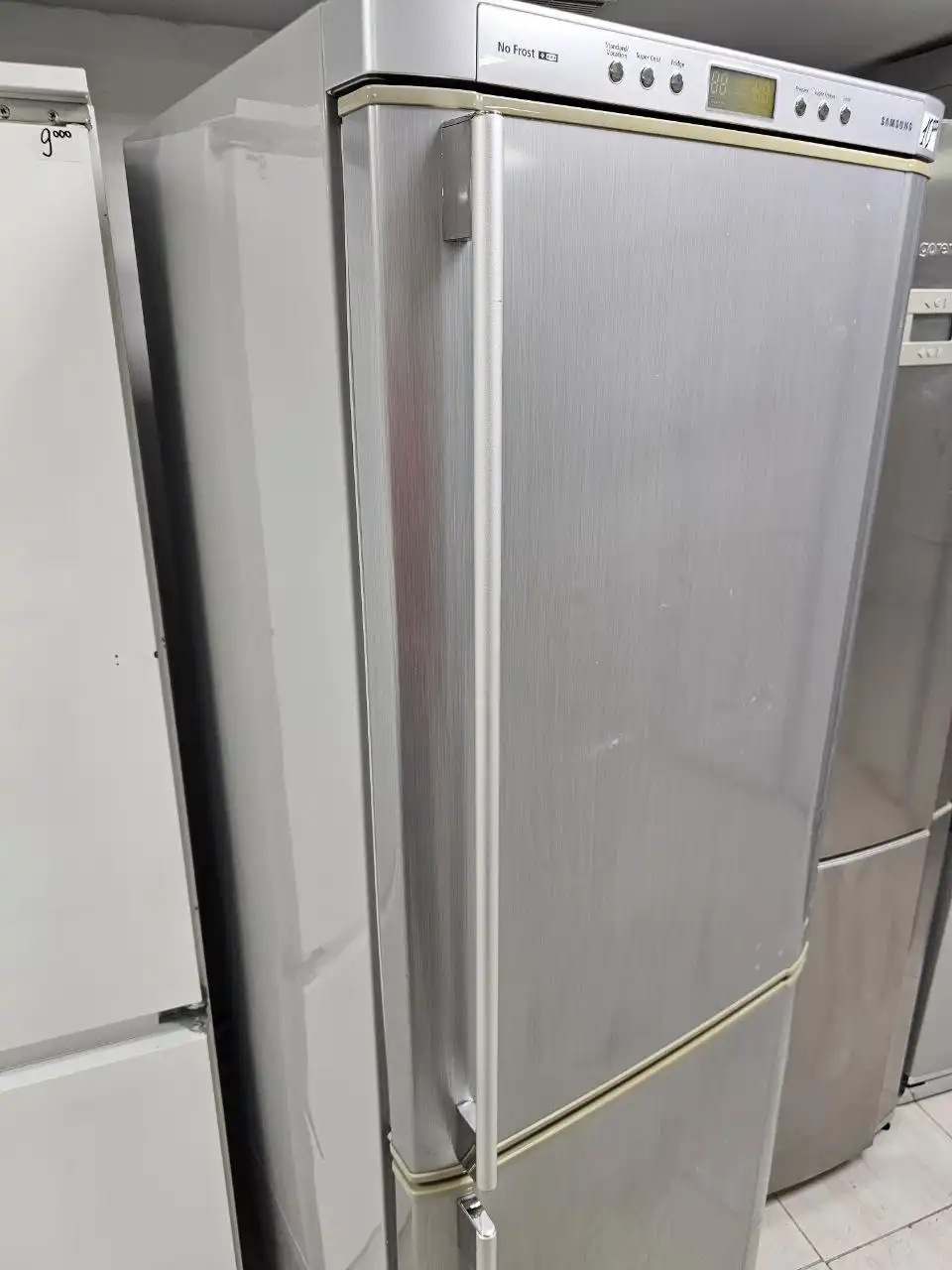 Холодильник Samsung NoFrost