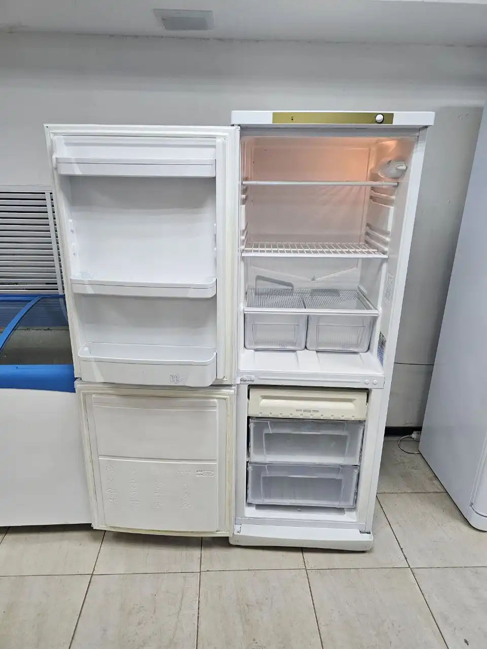 Холодильник Indesit NoFrost 185 см