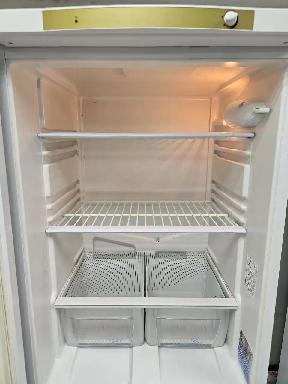 Холодильник Indesit NoFrost 185 см