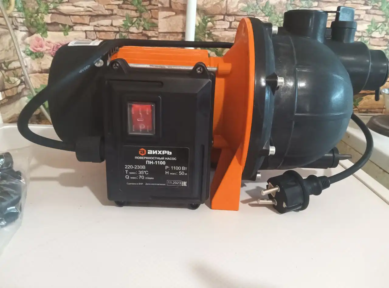 Насос поверхностный для воды новый - Насосы (Для дома и дачи) в Тюмень