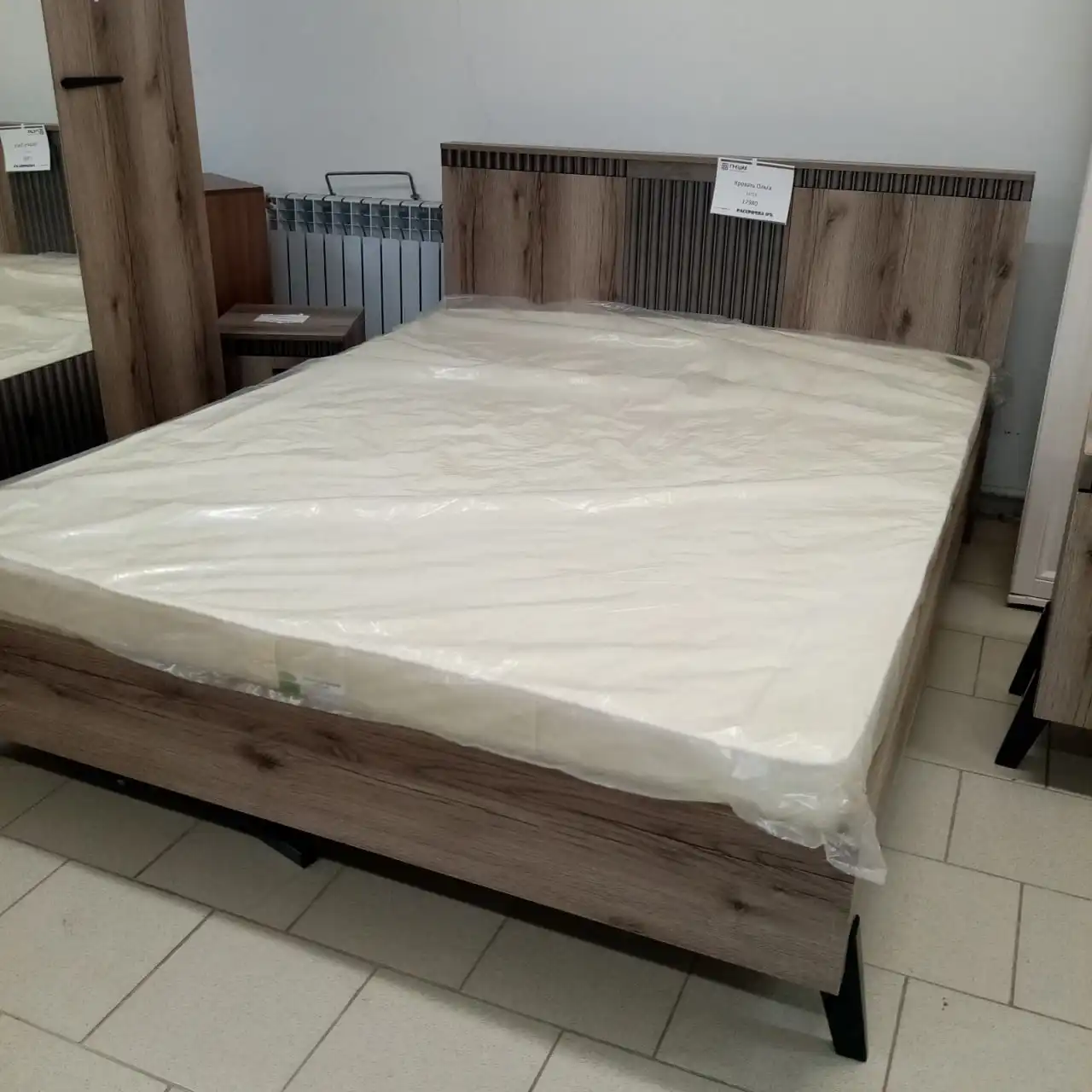 Кровать МК 1.40м Дуб делано/Сильвер Пэлас с матрасом