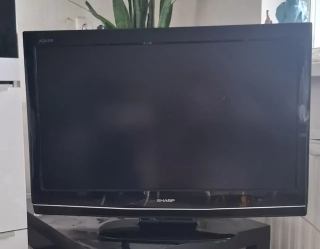 Телевизор SHARP LC-32RD8RU-BK 32 дюйма - Микрофоны в Екатеринбург
