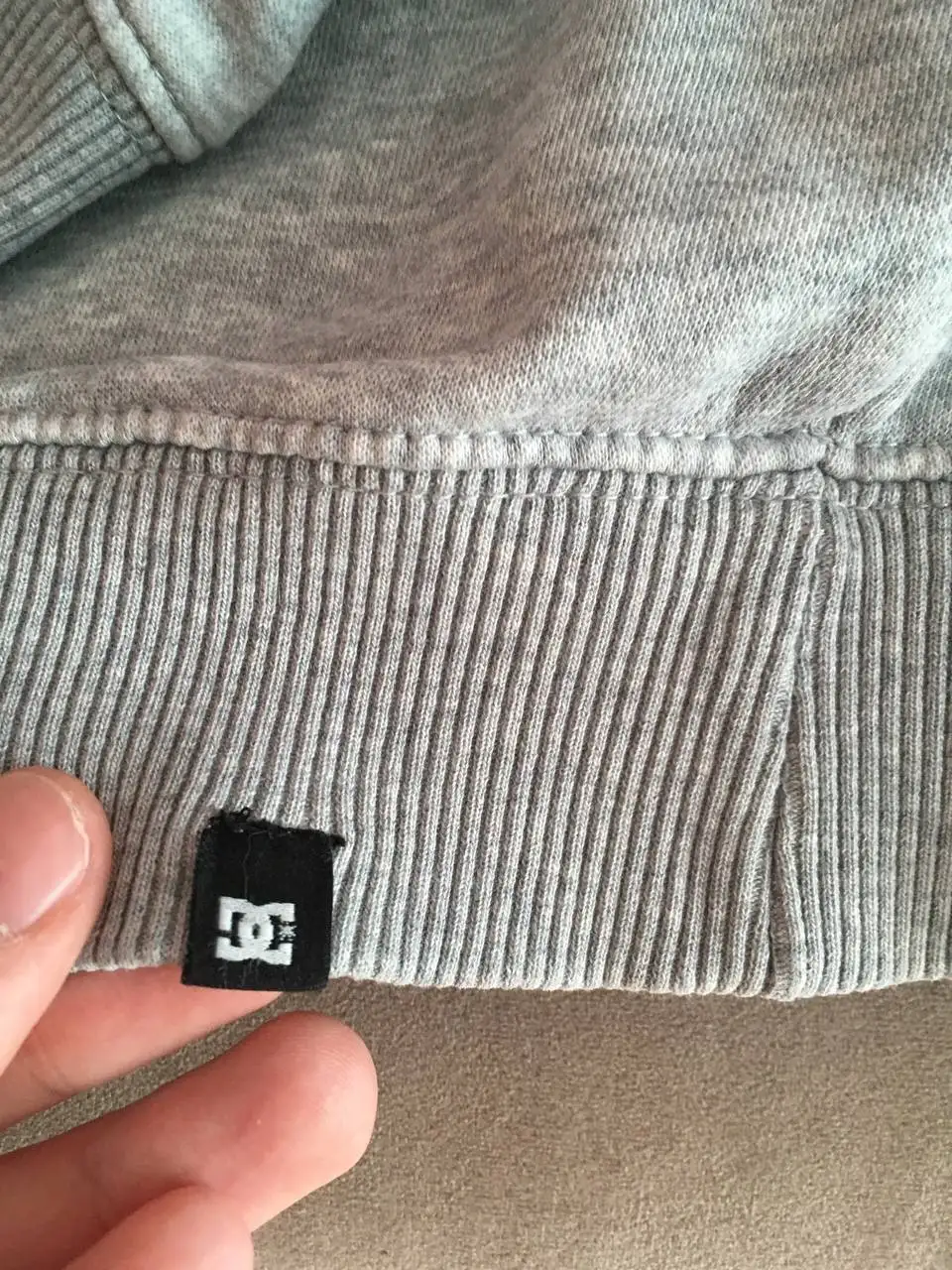 Продам оригинальный худак DC shoes - Обувь (Одежда) в Екатеринбург