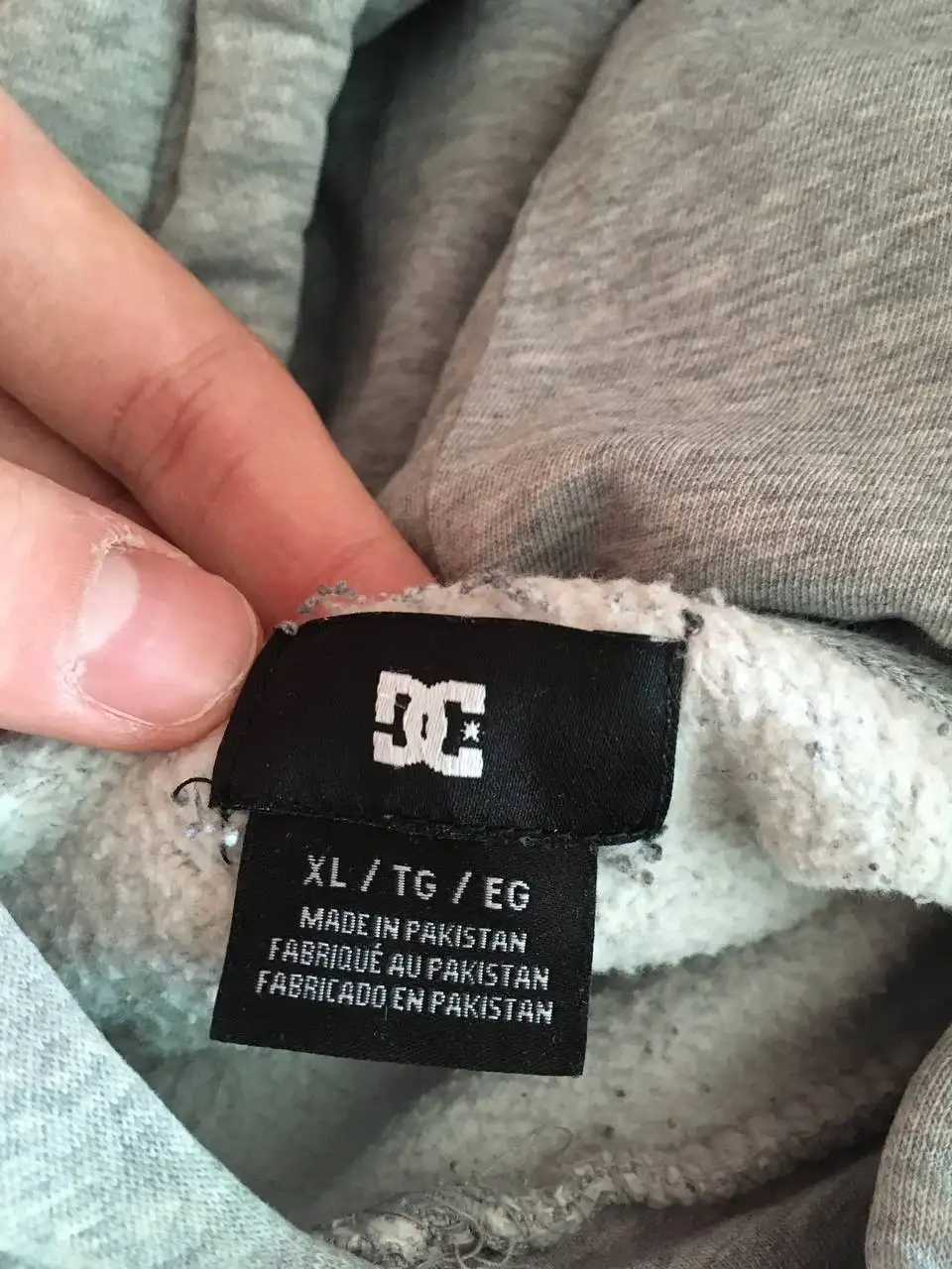 Продам оригинальный худак DC shoes - Обувь (Одежда) в Екатеринбург