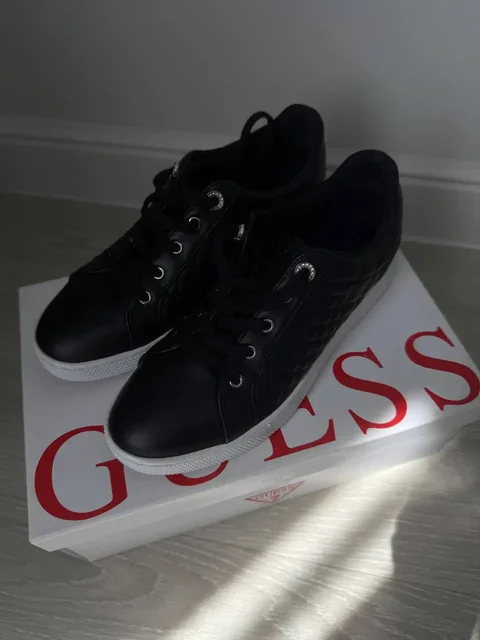 Кеды Guess 39 размер - Бижутерия в Екатеринбург