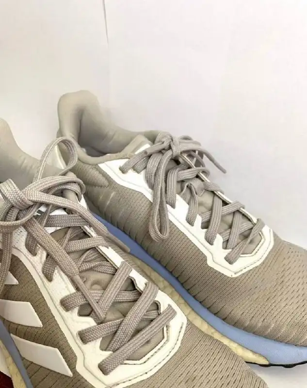 Кроссовки Adidas 38 размер - Обувь (Одежда) в Екатеринбург