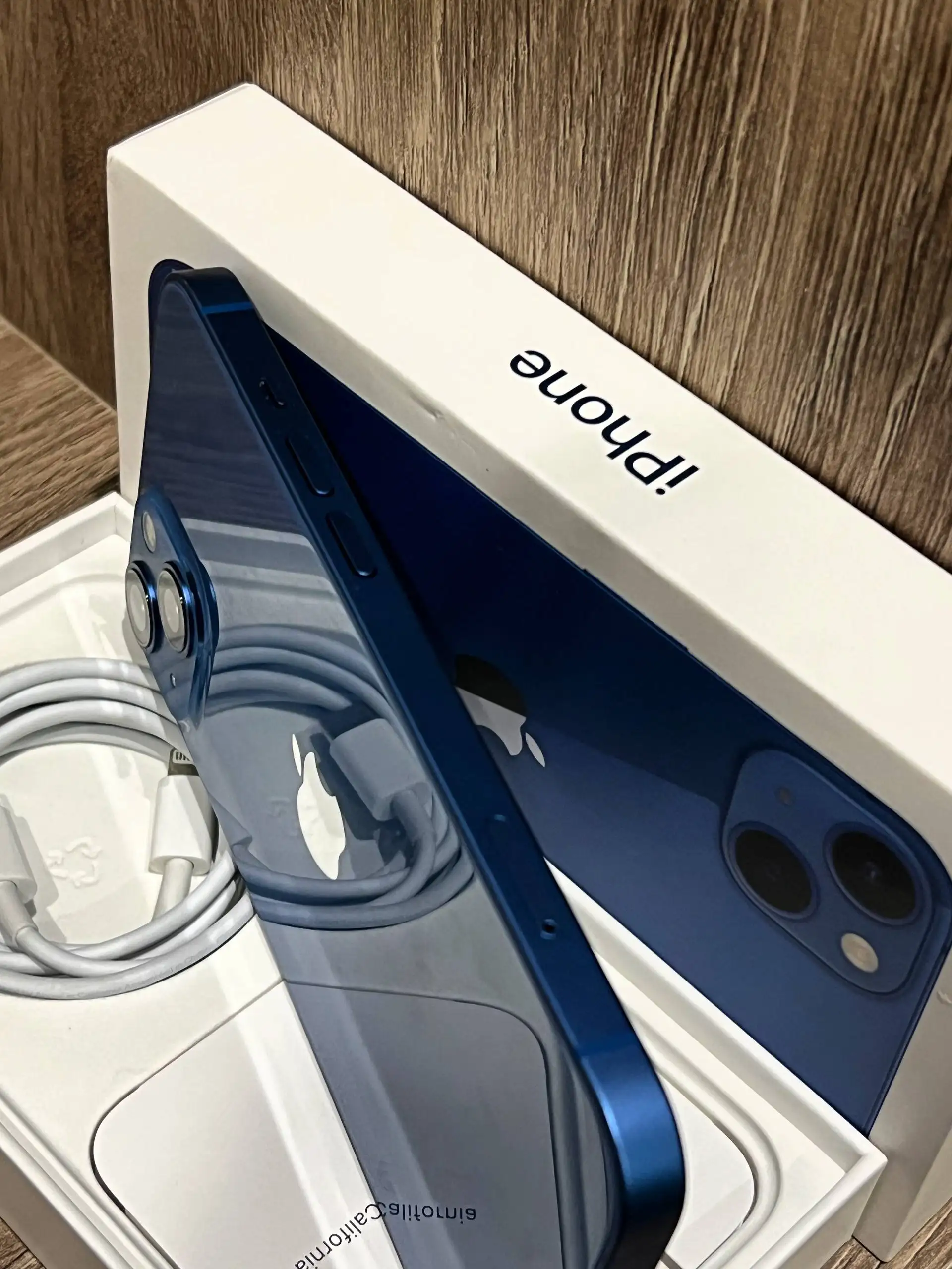 iPhone 13 128 Gb - Смартфоны (Электроника) в Екатеринбург