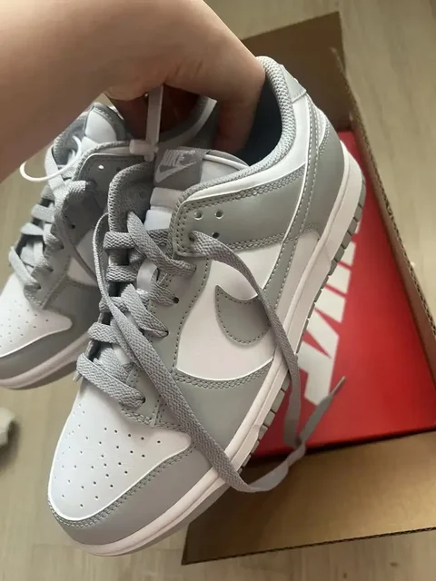 Продам новые кроссовки Nike EU 40 - Бижутерия в Екатеринбург