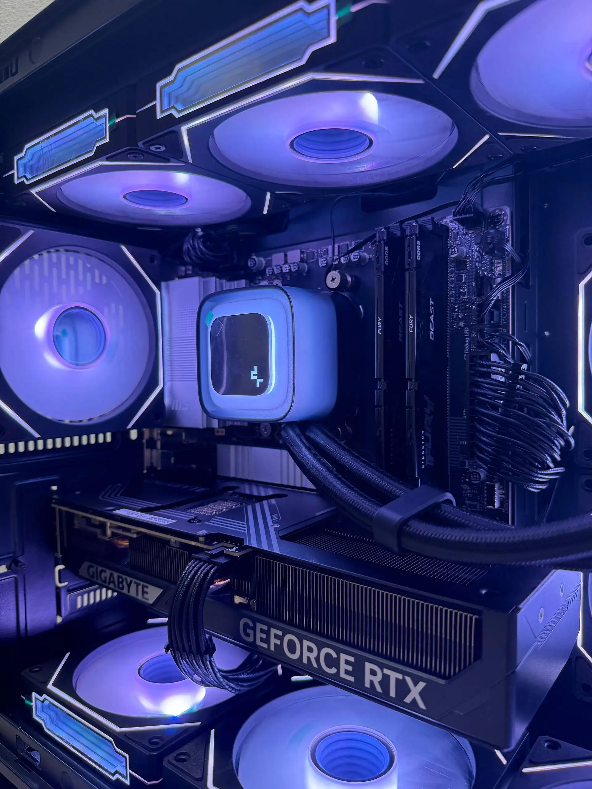 Игровой компьютер с RTX 5070 - Компьютеры и комплектующие (Электроника) в Екатеринбург