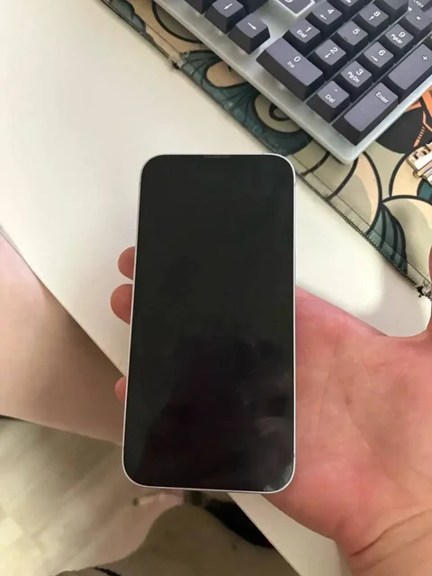 iPhone 14 128GB - Наушники и гарнитуры в Екатеринбург