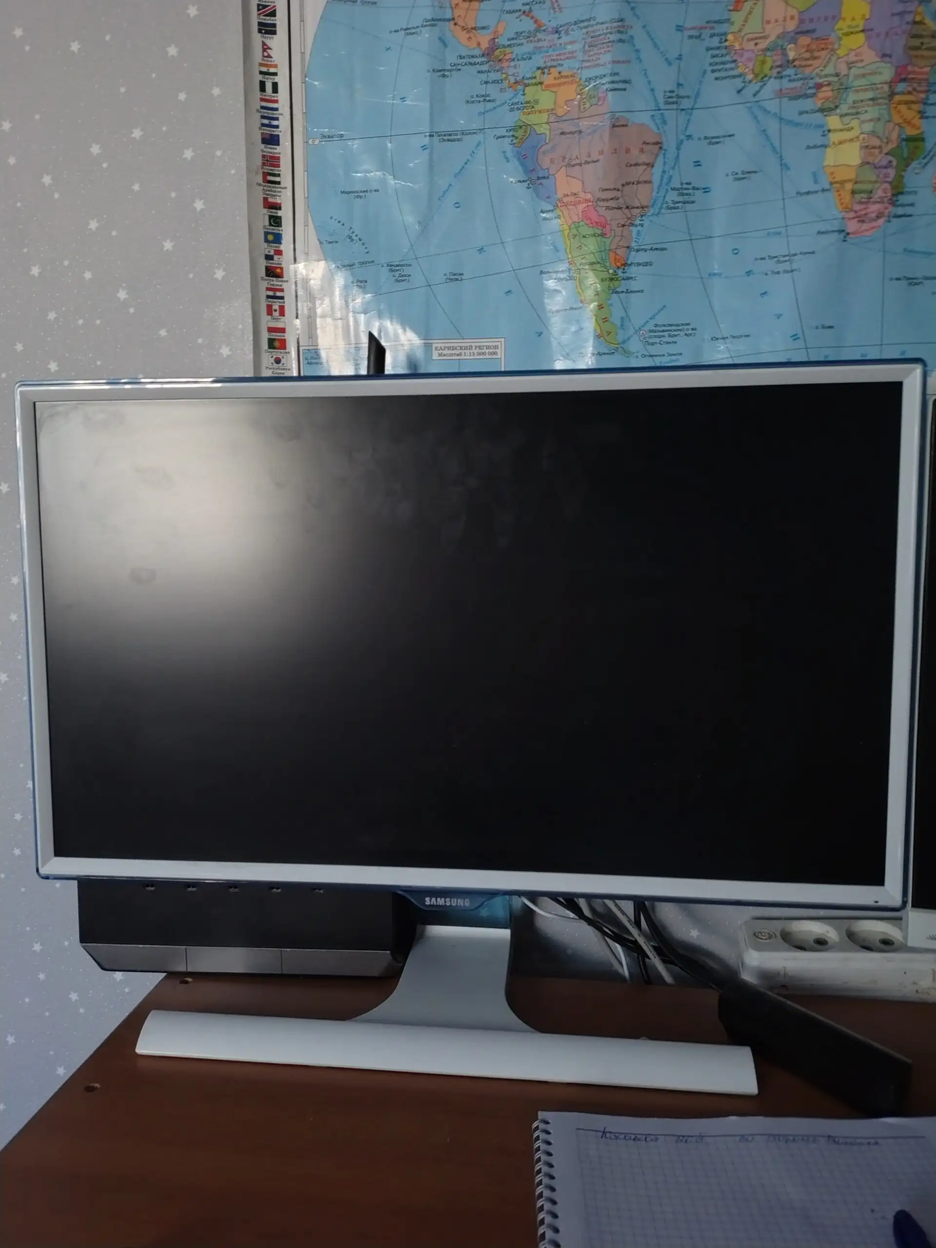 Монитор в отличном состоянии, HDMI, игровой режим - Мониторы (Электроника) в Екатеринбург