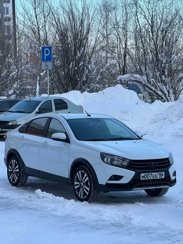 Lada Vesta Cross 2021 - Электроника и аксессуары в Екатеринбург