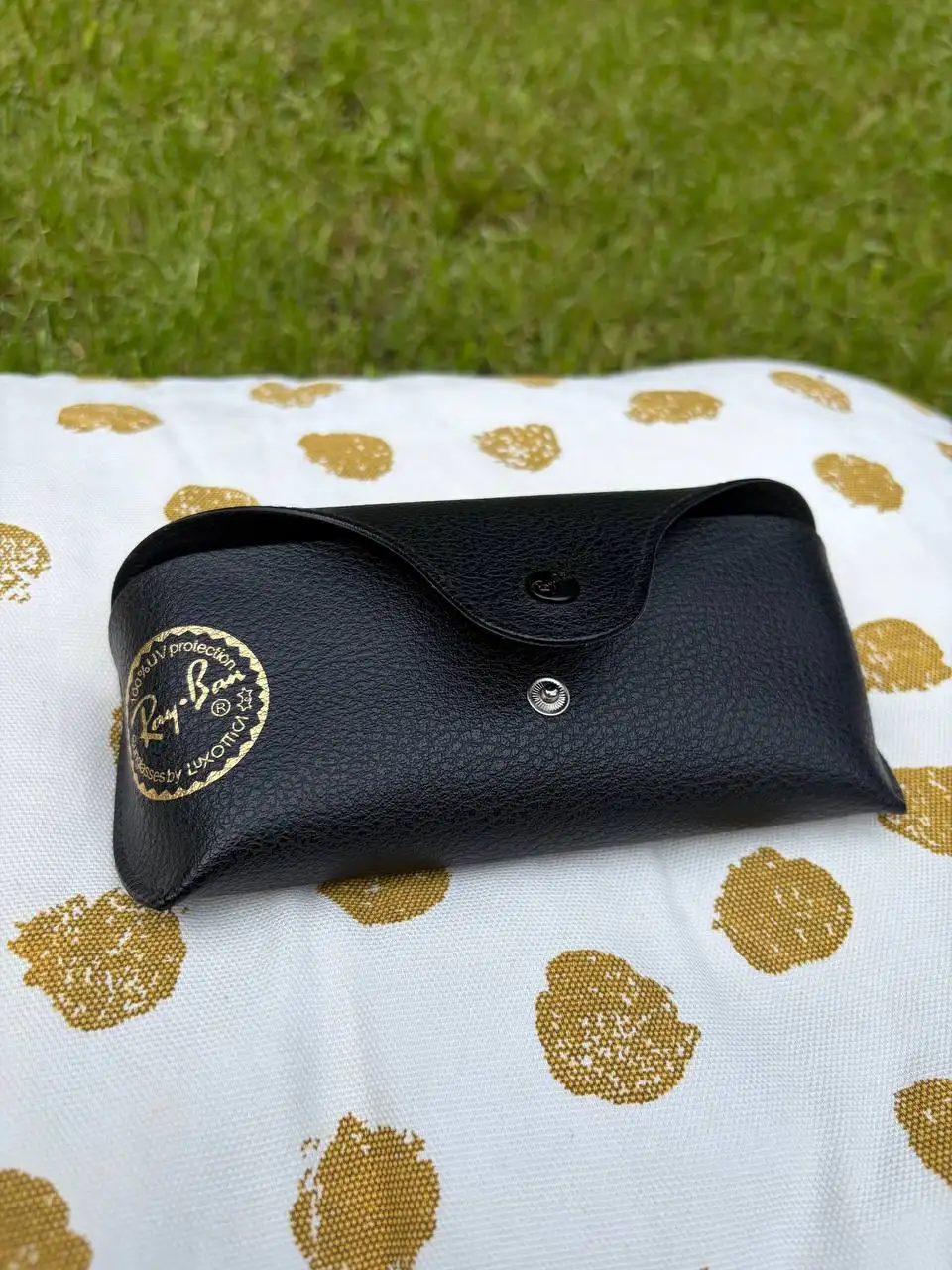 Солнцезащитные очки Ray Ban оригинал - Барахолка в Екатеринбург