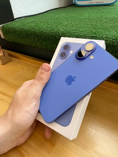 Продам iPhone 16 128GB - Электроника в Екатеринбург