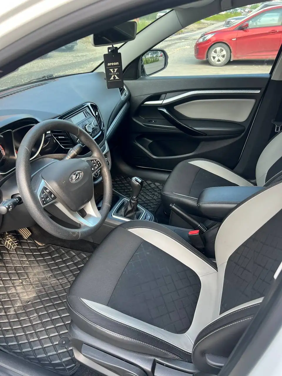 Лада Веста Кросс 2021 - Легковые автомобили (Авто) в Екатеринбург