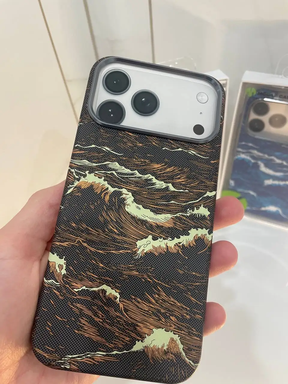 Продам чехлы на iPhone 17 PRO MAX и другие модели - Аксессуары (Электроника) в Екатеринбург