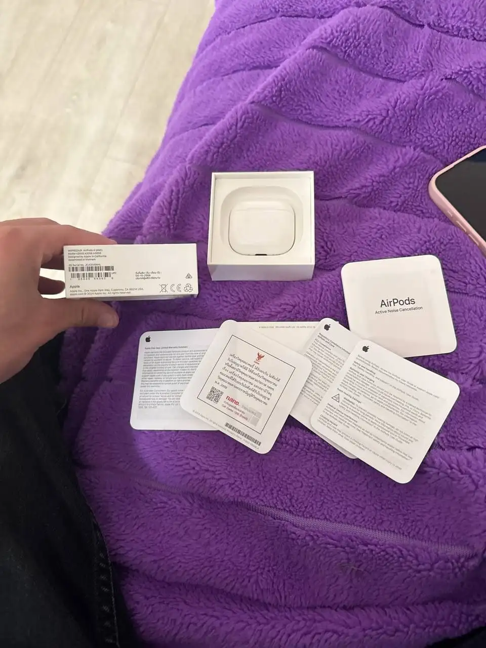 AirPods 4 - Наушники (Электроника) в Екатеринбург