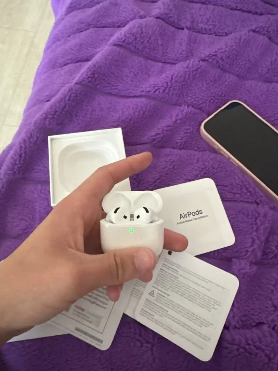 AirPods 4 - Наушники (Электроника) в Екатеринбург