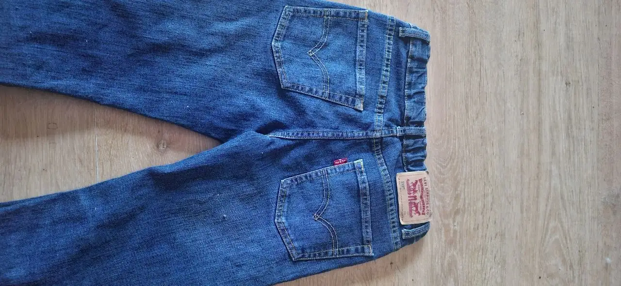 Джинсы Levis подростковые - Джинсы (Одежда) в Екатеринбург