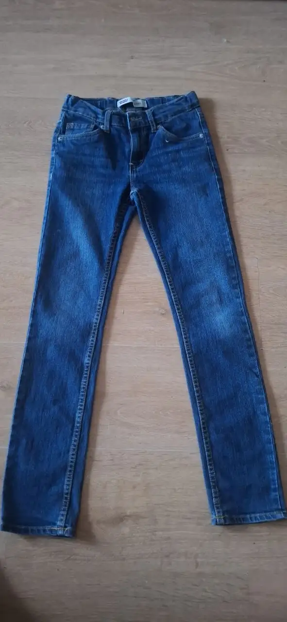 Джинсы Levis подростковые - Джинсы (Одежда) в Екатеринбург