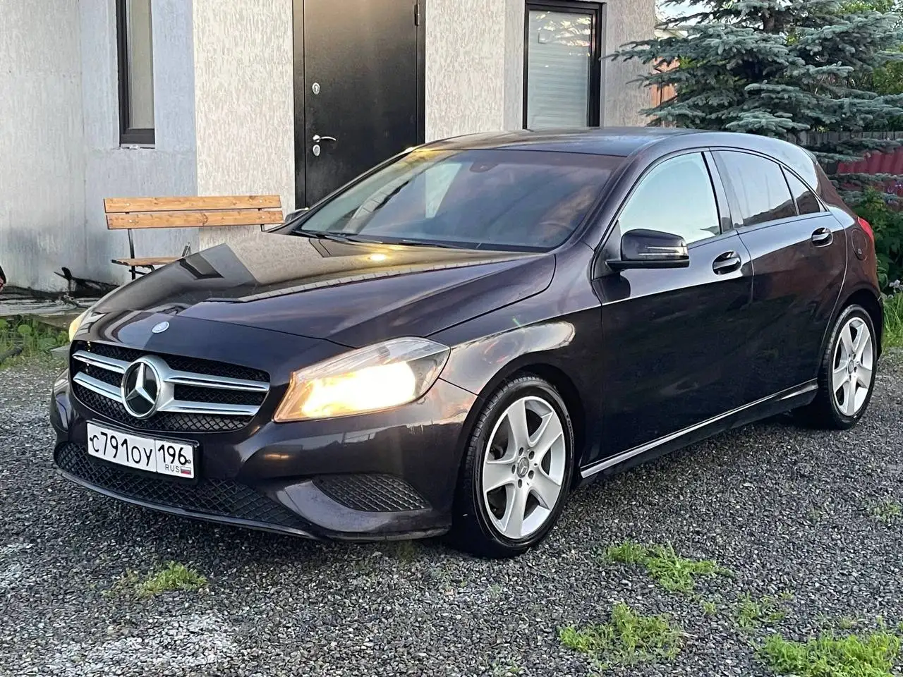 Мерседес 2013 года - Легковые автомобили (Авто) в Екатеринбург