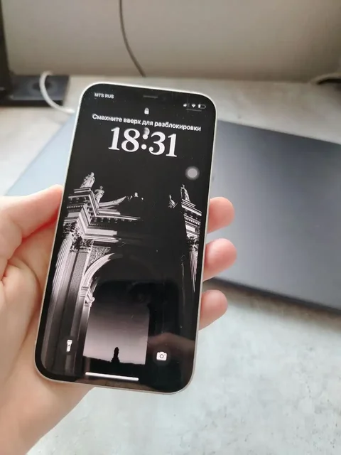 Продам iPhone 12 - Игровые аксессуары в Екатеринбург