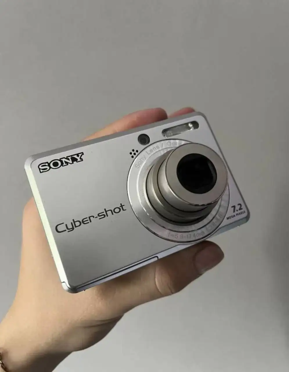 Продам цифровую камеру Sony Cyber-shot DSC-S730 - Фототехника (Электроника) в Екатеринбург