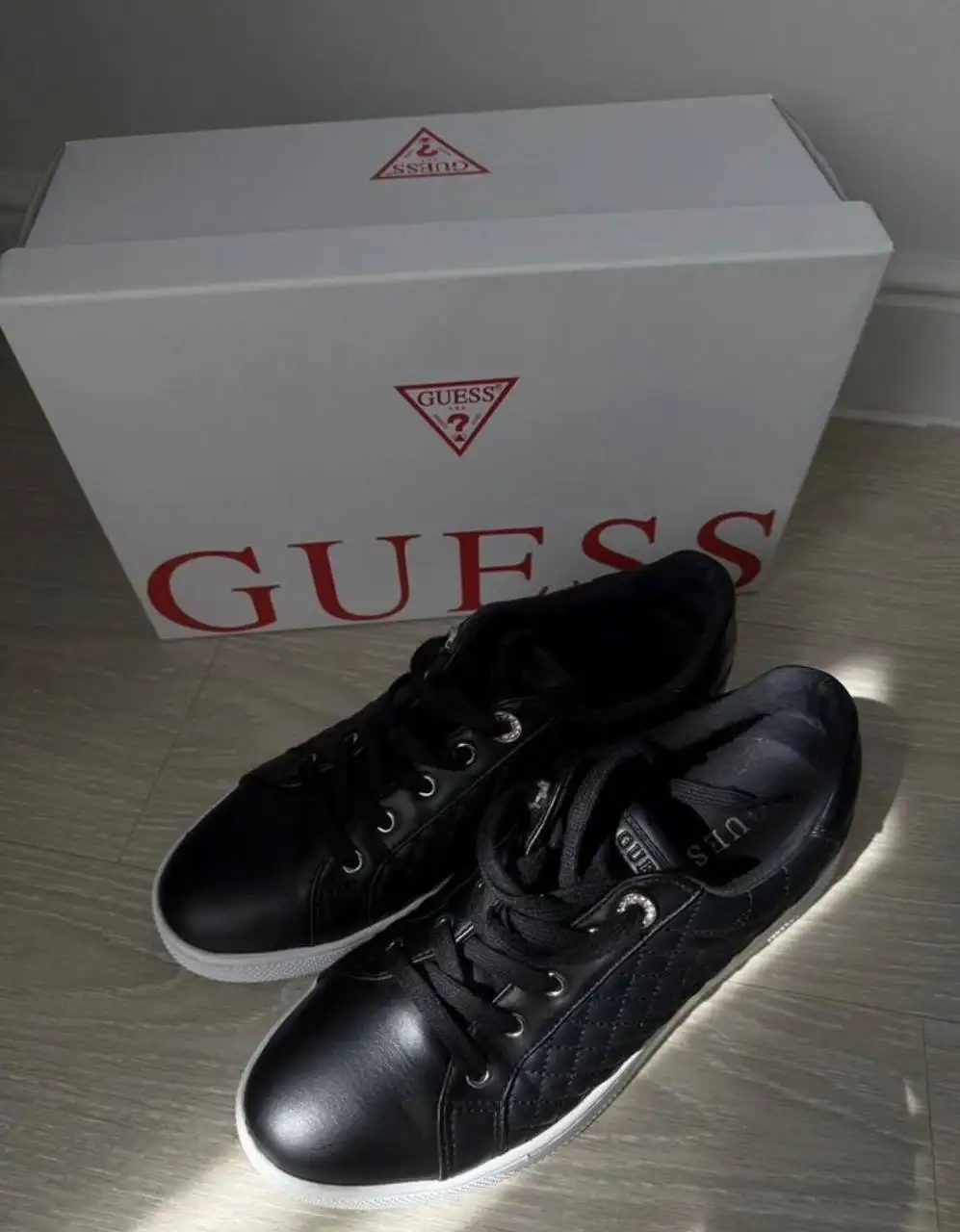 Кеды оригинал Guess 39 размер - Обувь (Одежда) в Екатеринбург