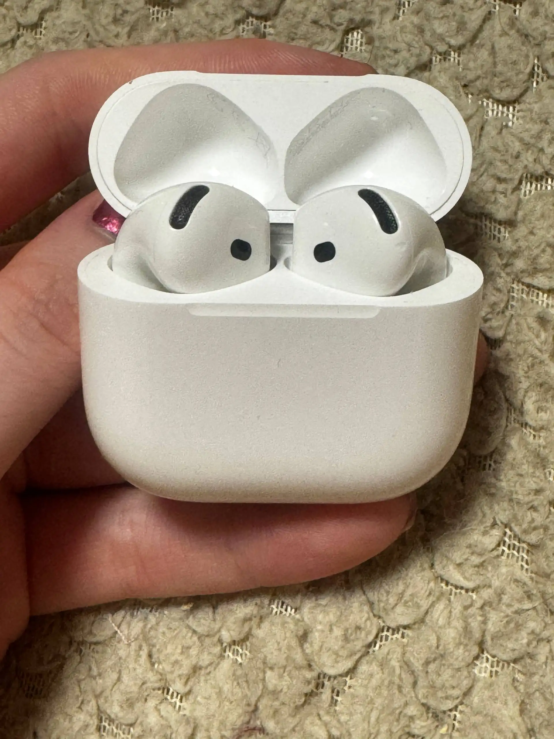 Наушники AirPods 4 оригинальные б/у - Наушники (Электроника) в Екатеринбург