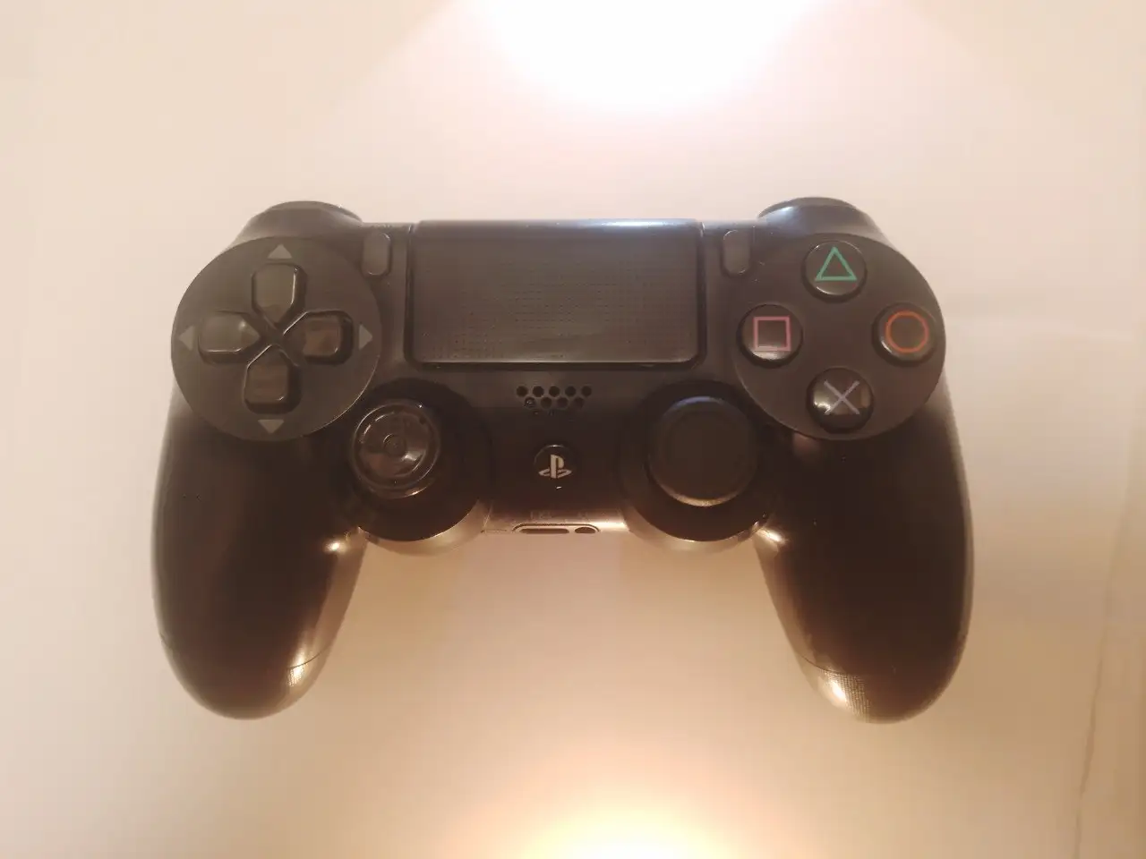 Геймпад DualShock 4 V2 - Геймпады (Электроника) в Екатеринбург